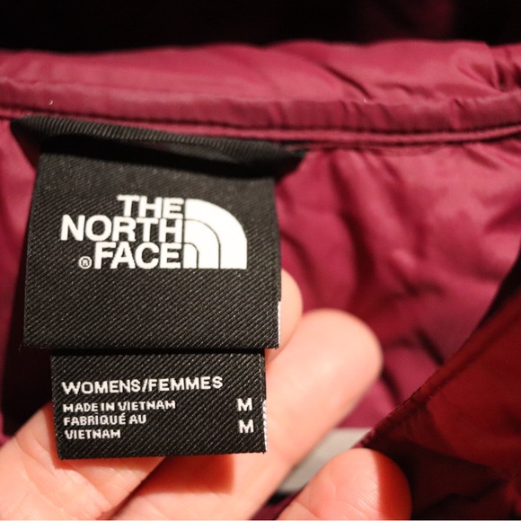 The North Face Berry Quilted Jacket - Picture 3 of 3